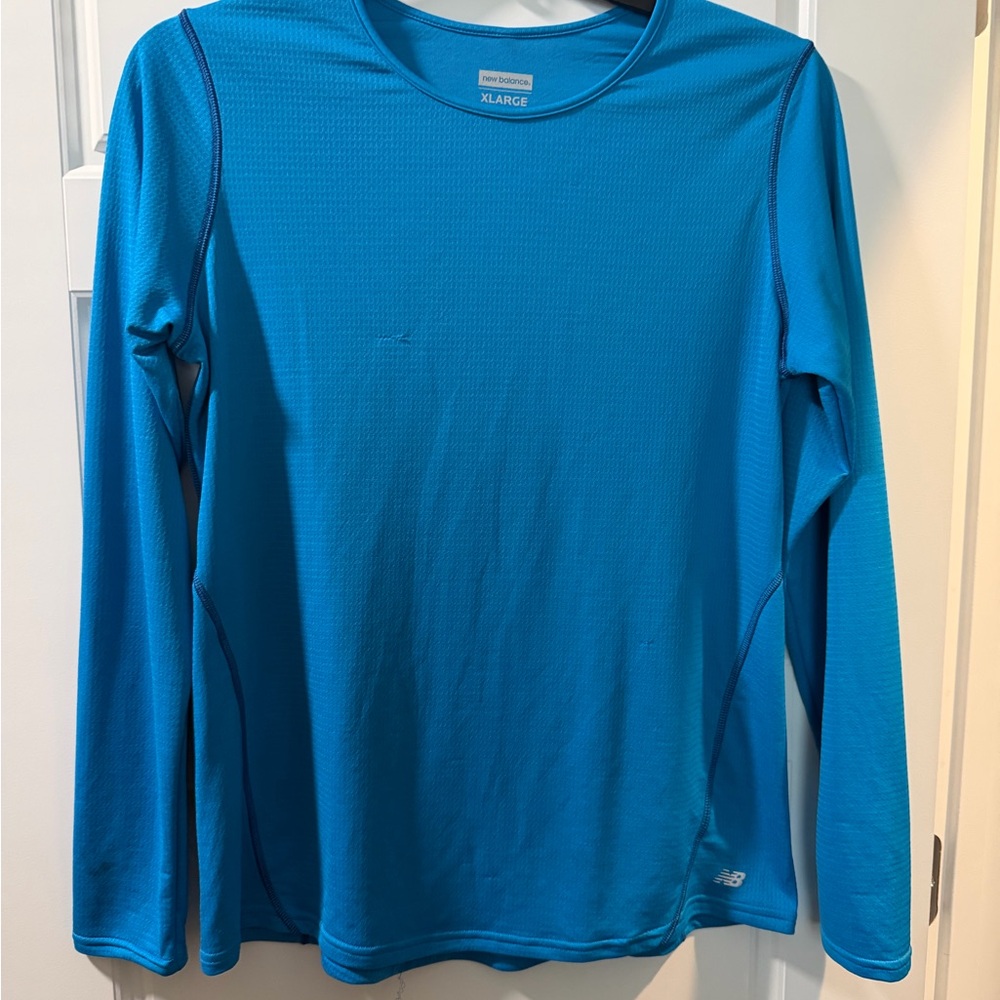 New Balance Turquoise Activewear Top Size XL